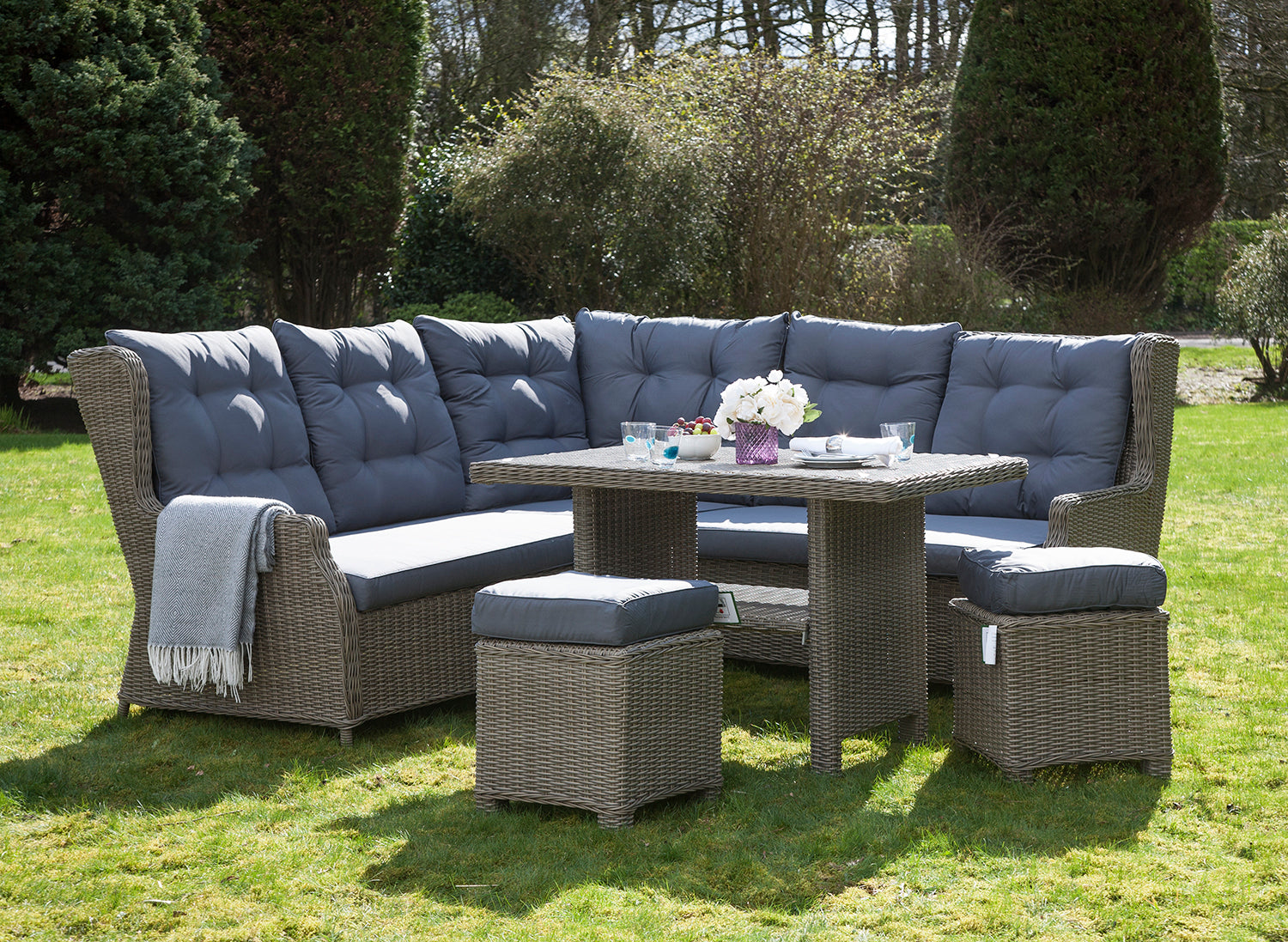 Rattan Garden Furniture for outdoor use or can be used for indoor Conservatory furniture